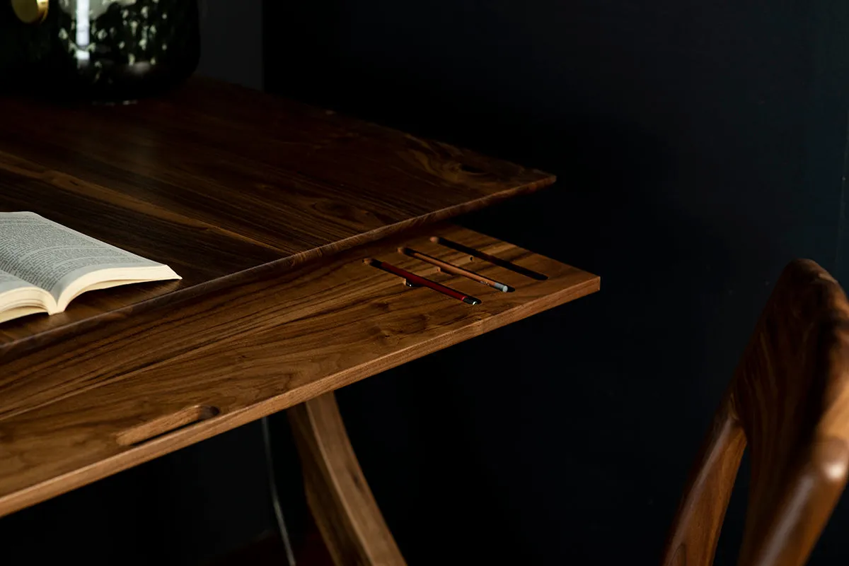 Flux Desk