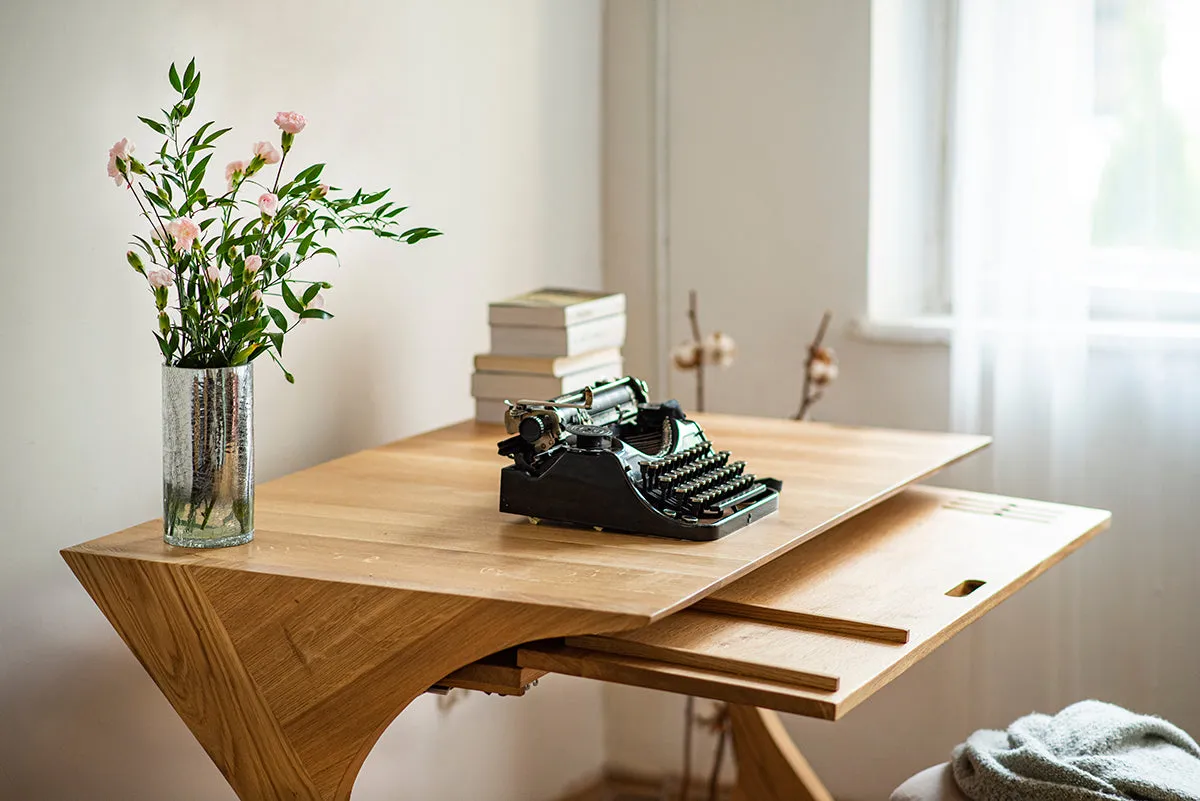Flux Desk