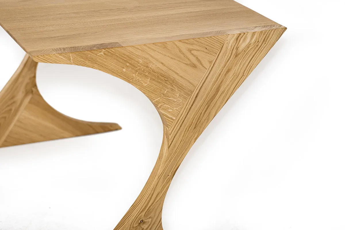 Flux Desk