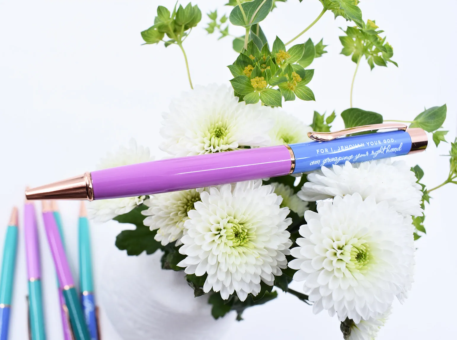 Grasping Your Right Hand Pen