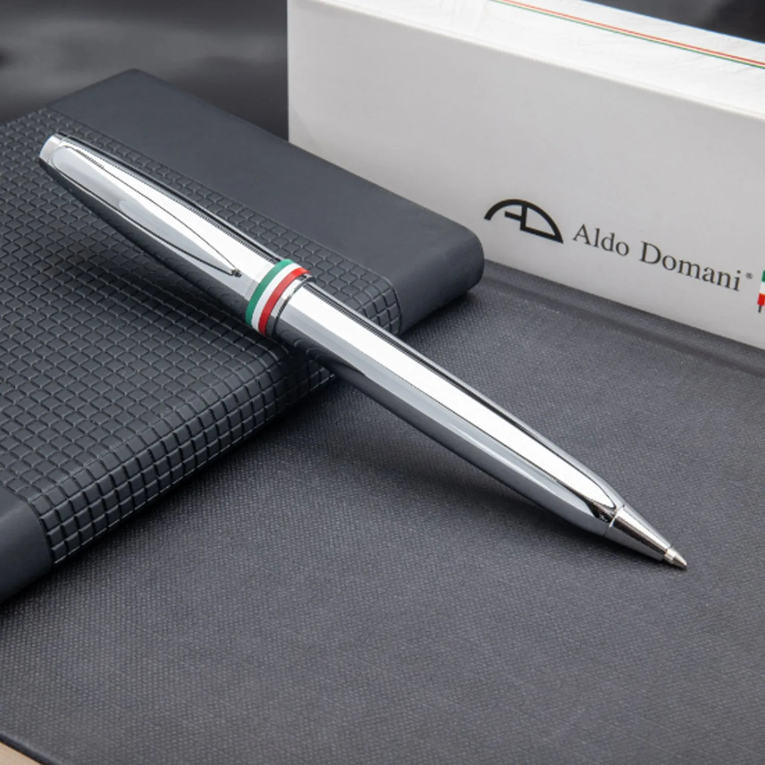 Monteverde Aldo Domani Italia Ball Pen - Mirror Chrome CT