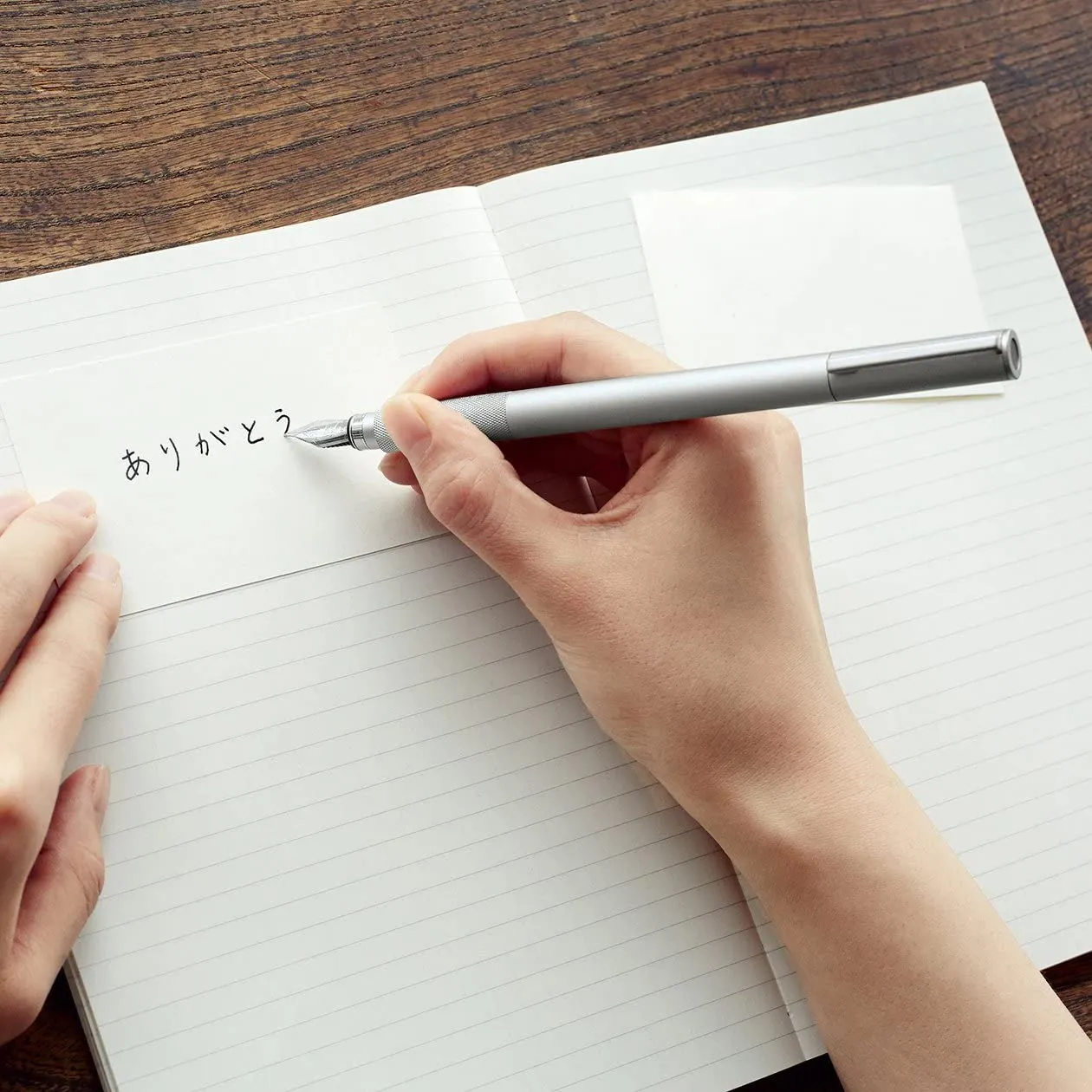 MUJI: Aluminum Round Shaft Refillable Fountain Pen (Black, 1 Pack)