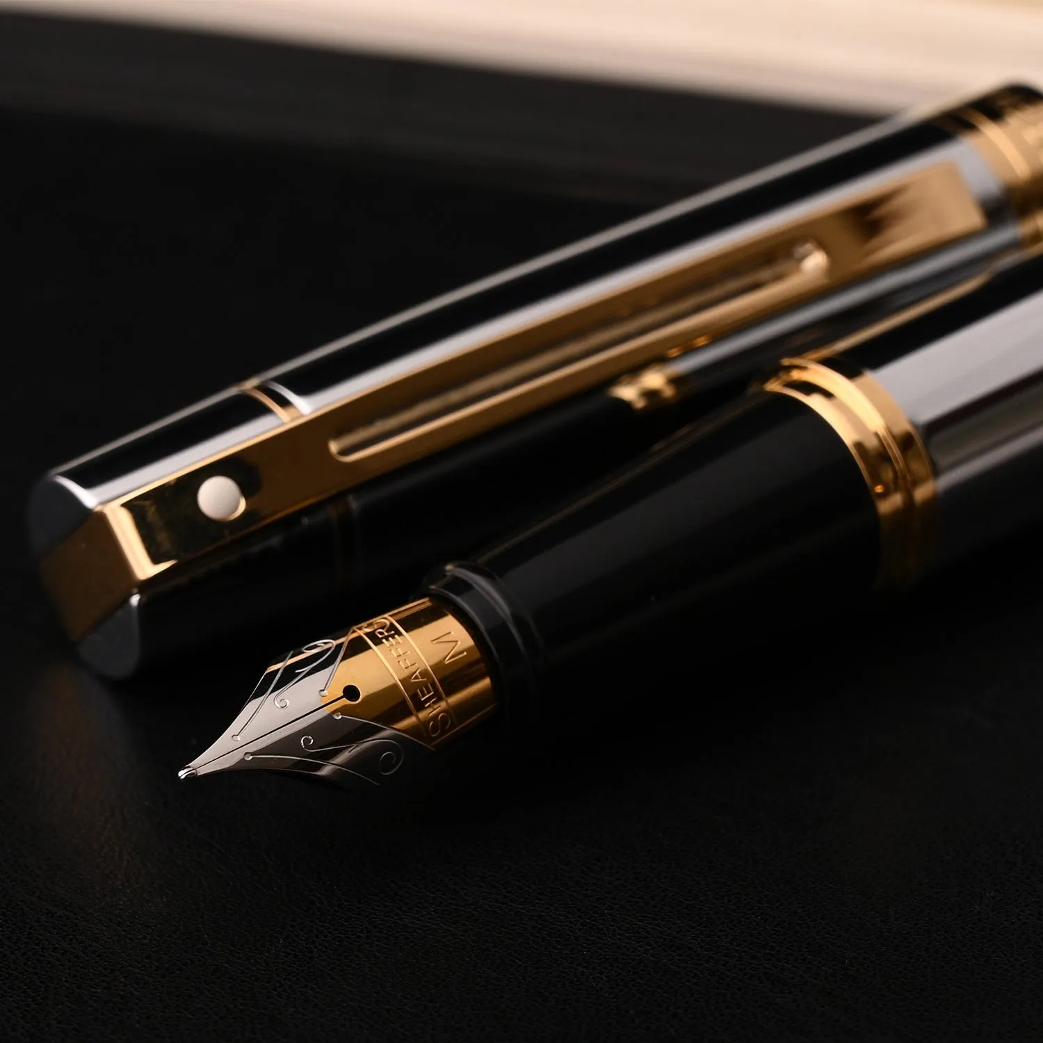Sheaffer 300 Fountain Pen - Bright Chrome GT